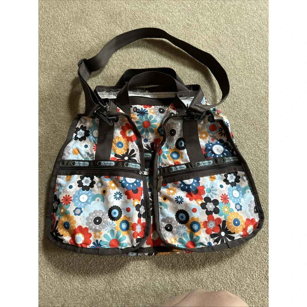 LeSportsac large weekender Flower Power Bright Retro Pop Floral Print Bag 20x15